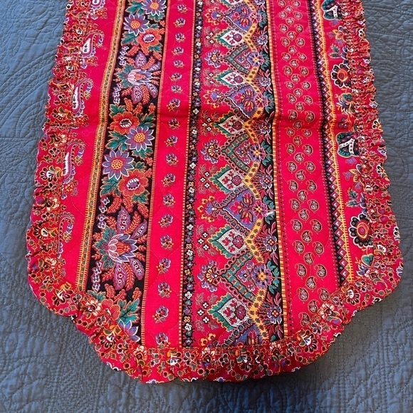 Set of Two Quilted Table Runners - Picture 3 of 6